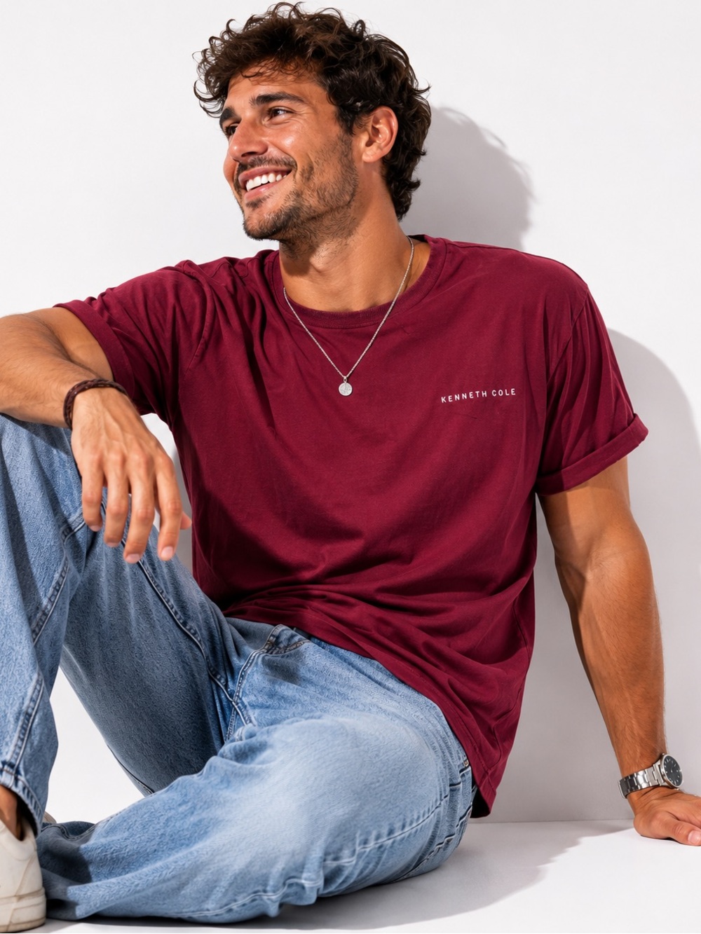 💗FREE WITH PURCHASE💗 Kenneth Cole Men's Maroon Crew Neck Short Sleeve Tee